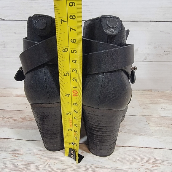 Rag & Bone Harrow bootie in black - Picture 6 of 11